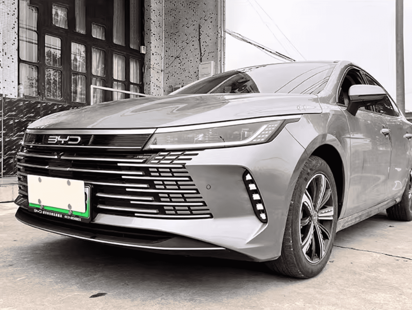 Xevaban.com ở 214 Giải Phóng là đơn vị chuyên cung cấp phụ kiện oto, đồ chơi oto, đồ chơi byd seal 5, phụ kiện byd seal 5, xevaban, 214 giải phóng, đèn led cản trước seal 5, độ đèn led cản trước seal 5, đèn led seal 5.